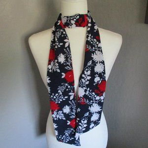 Floral pointed end scarf